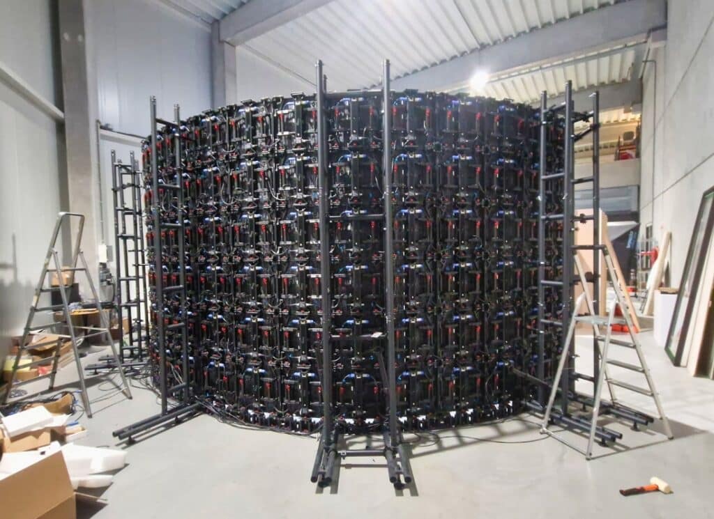 The Line LED curved achterkant